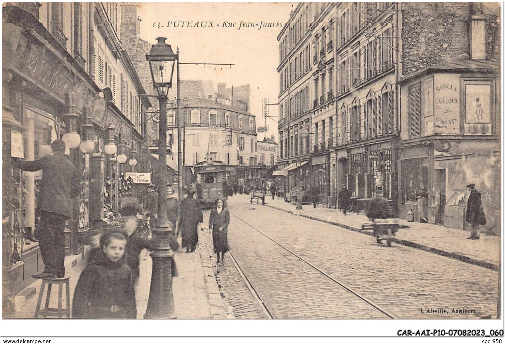 CAR-AAIP10-92-0893 - PUTEAUX - La Rue Jean Jaures - Tramway - Puteaux