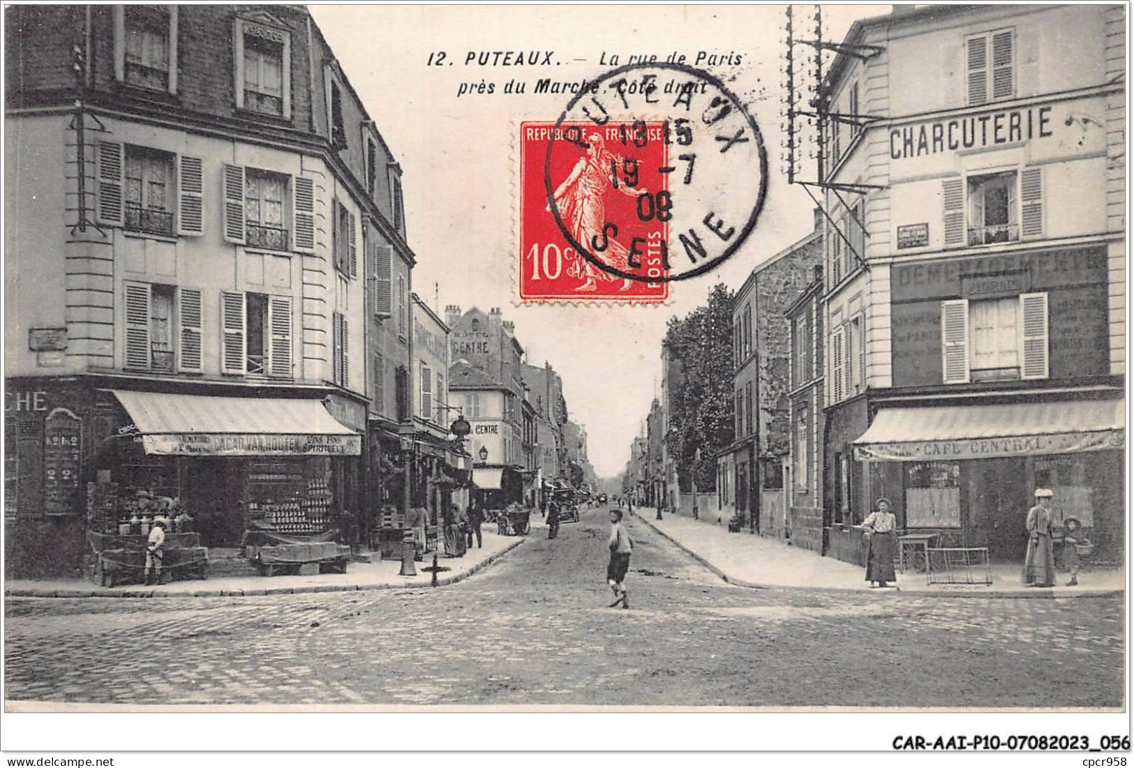 CAR-AAIP10-92-0891 - PUTEAUX - La Rue De Paris Pres Du Marche Cote Droit - Charcuterie - Puteaux