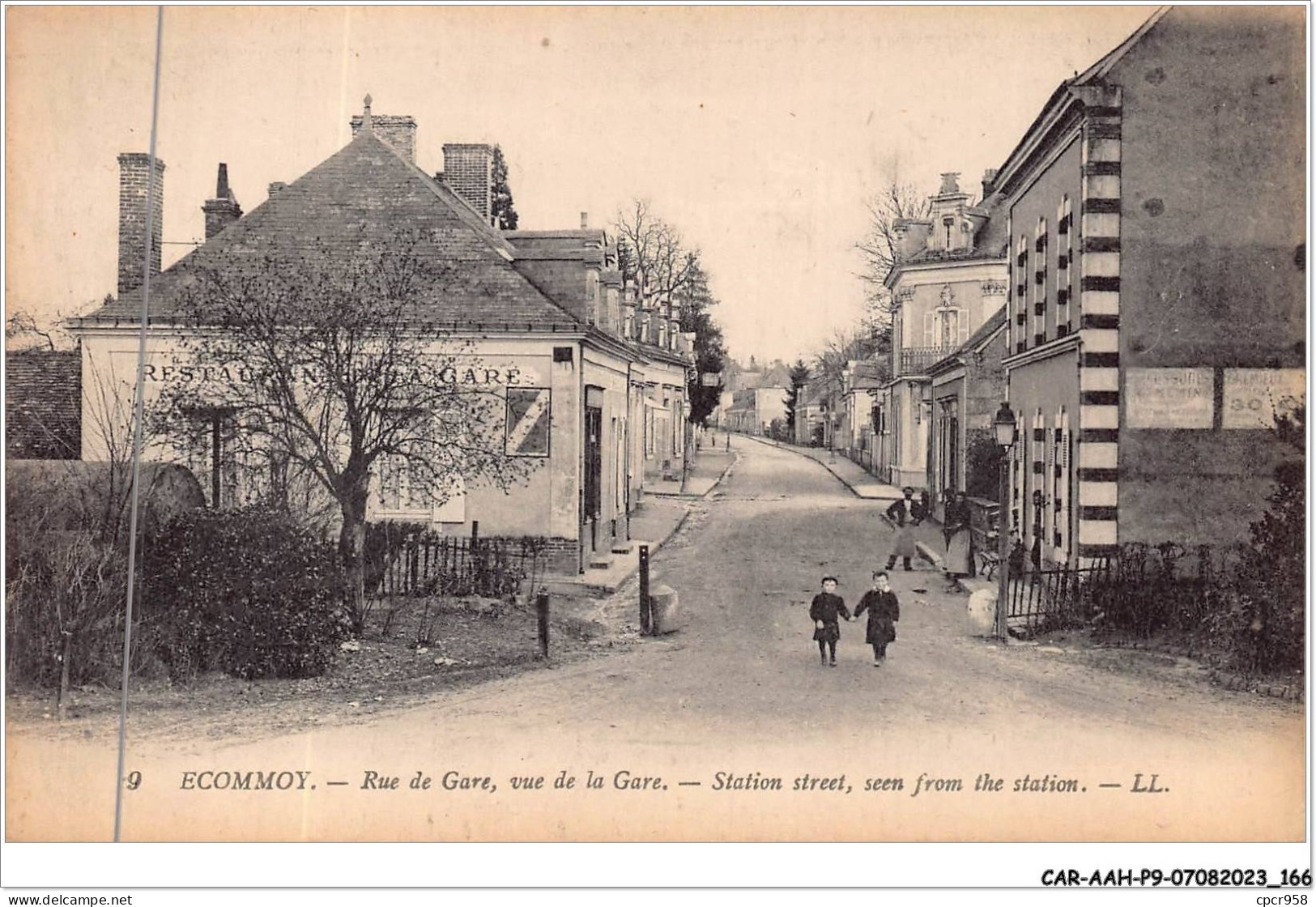 CAR-AAHP9-77-0853 - ECOMMOY - Rue De Gare - Vue De La Gare  - Sonstige & Ohne Zuordnung