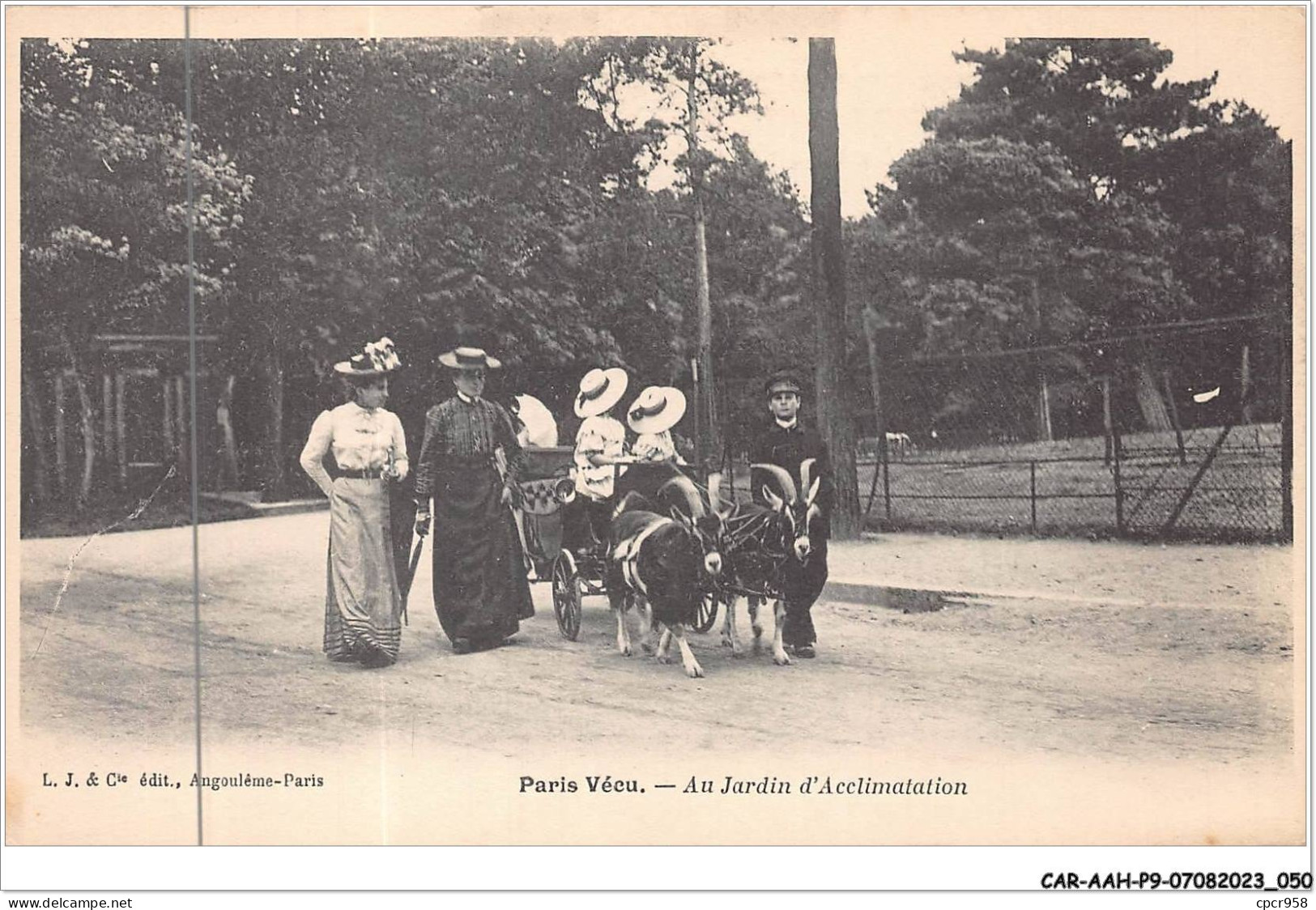 CAR-AAHP9-75-0795 - PARIS VECU - Au Jardin D'acclimatation - La Voiture Aux Chèvres - Parks, Gärten