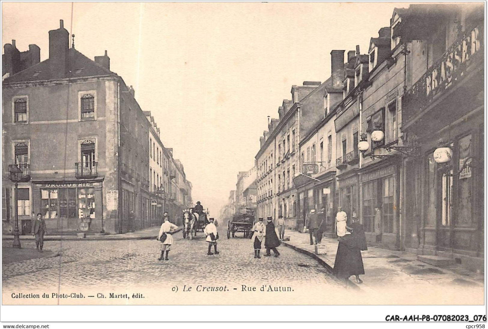 CAR-AAHP8-71-0708 - LE CREUSOT - Rue D'autun - Le Creusot
