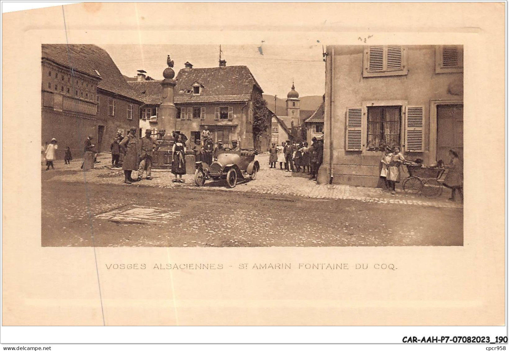 CAR-AAHP7-68-0665 - VOSGES ALSACIENNES - St Amarin - Fontaine Du Coq - Voiture - Autres & Non Classés