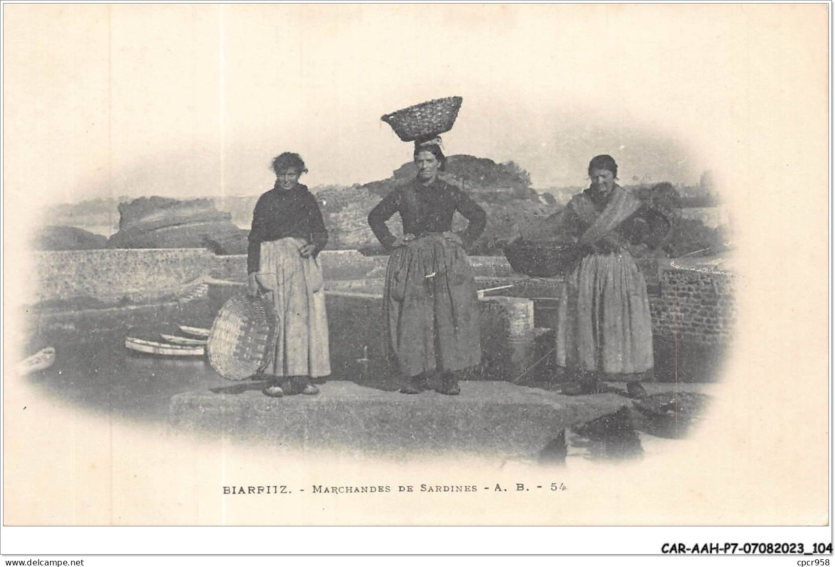 CAR-AAHP7-64-0622 - BIARRITZ - Marchandes De Sardines - Agriculture - Biarritz