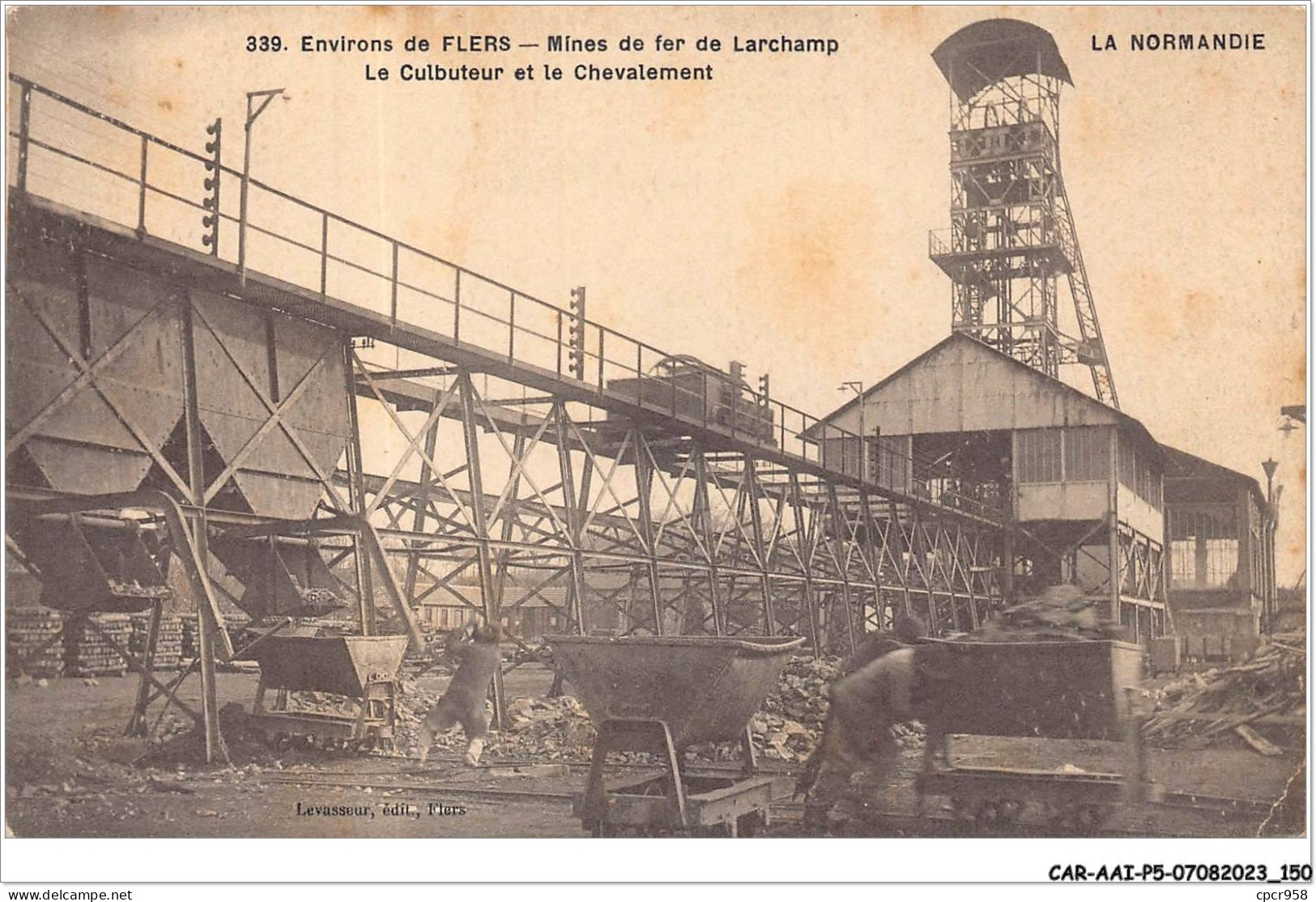 CAR-AAIP5-61-0451 - Environs De FLERS - Mine De Fer De Larchamp - Le Culbuteur Et Le Chevalement - Mine - Flers
