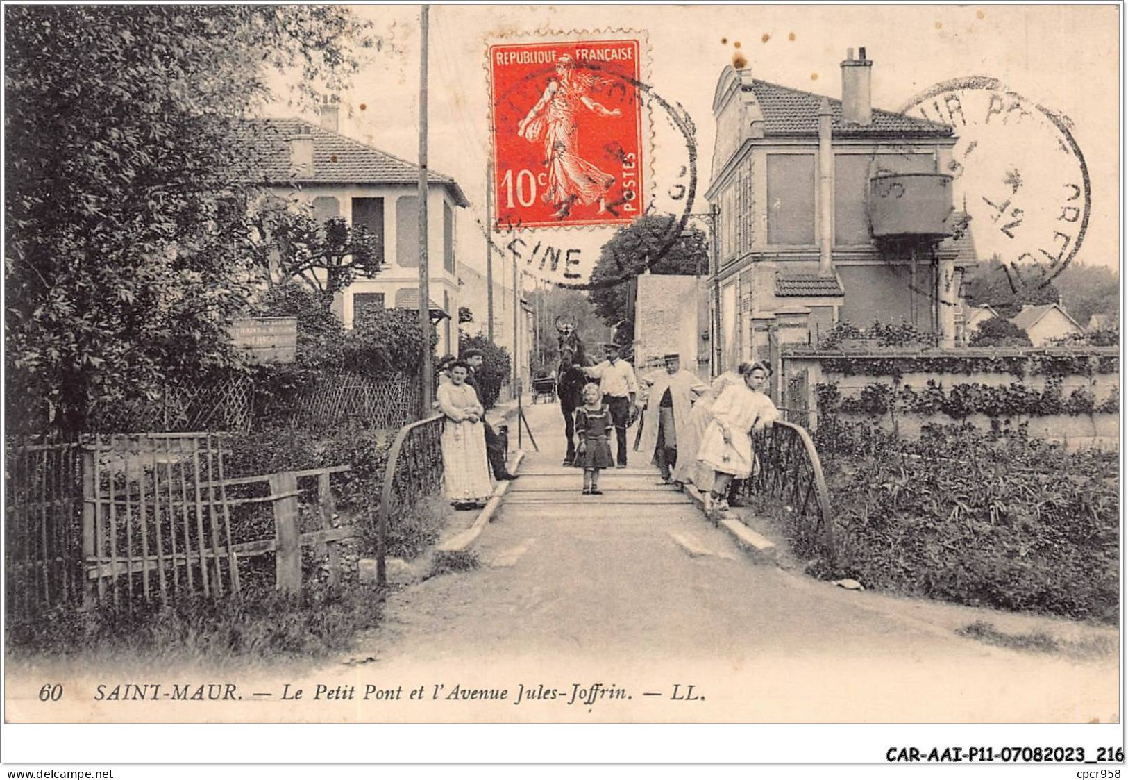 CAR-AAIP11-94-1088 - SAINT MAUR - Le Petit Pont Et L'avenue Jules Joffrin  - Saint Maur Des Fosses