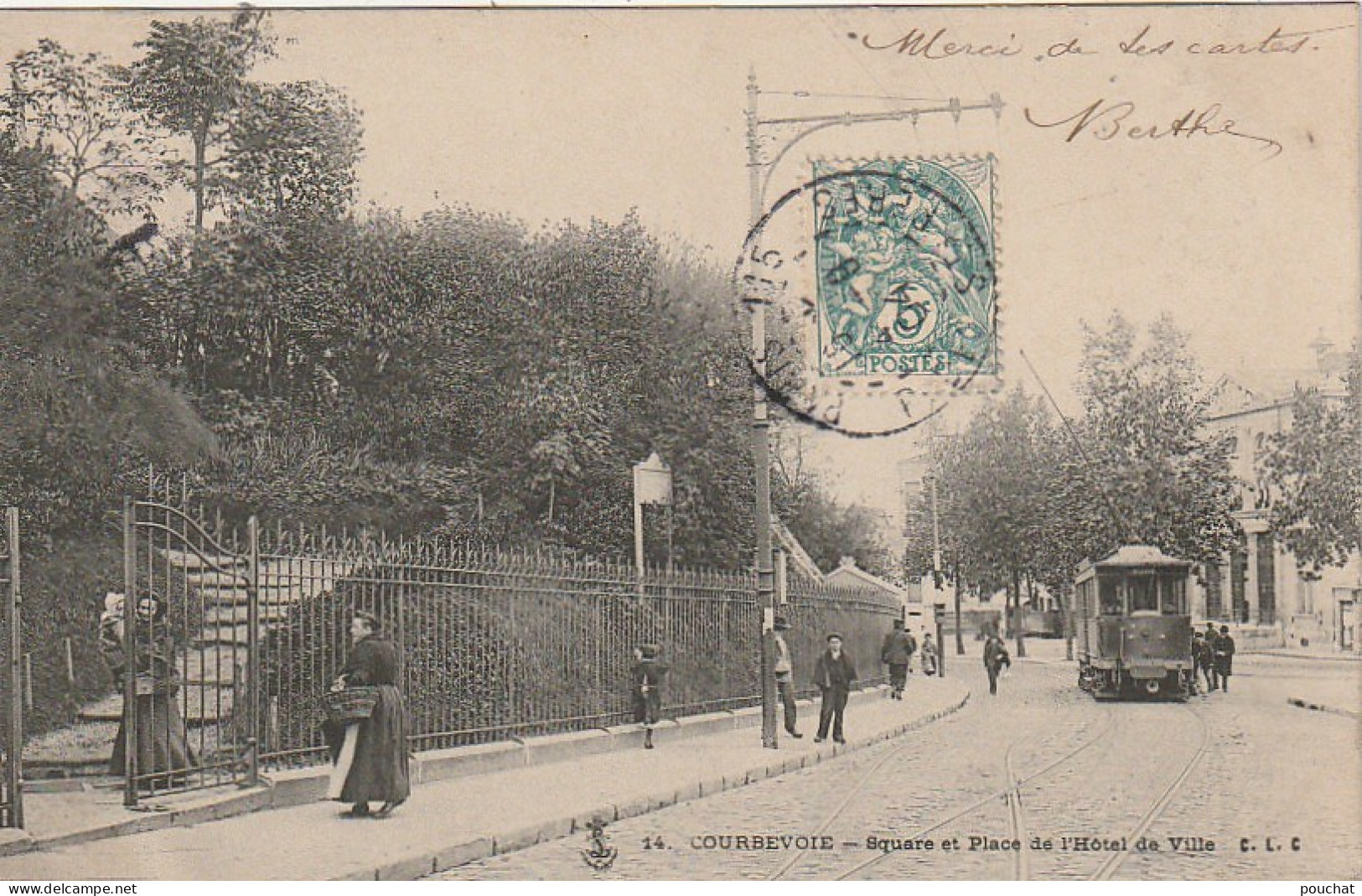 MO 1-(92) COURBEVOIE - SQUARE ET PLACE DE L' HOTEL DE VILLE - TRAMWAY  - 2 SCANS - Courbevoie