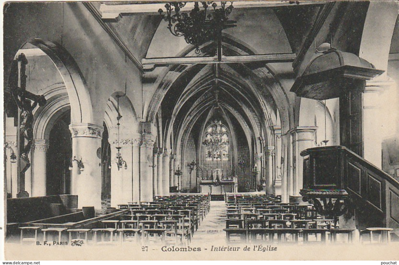 MO 4-(92) COLOMBES - INTERIEUR DE L' EGLISE - 2 SCANS  - Colombes