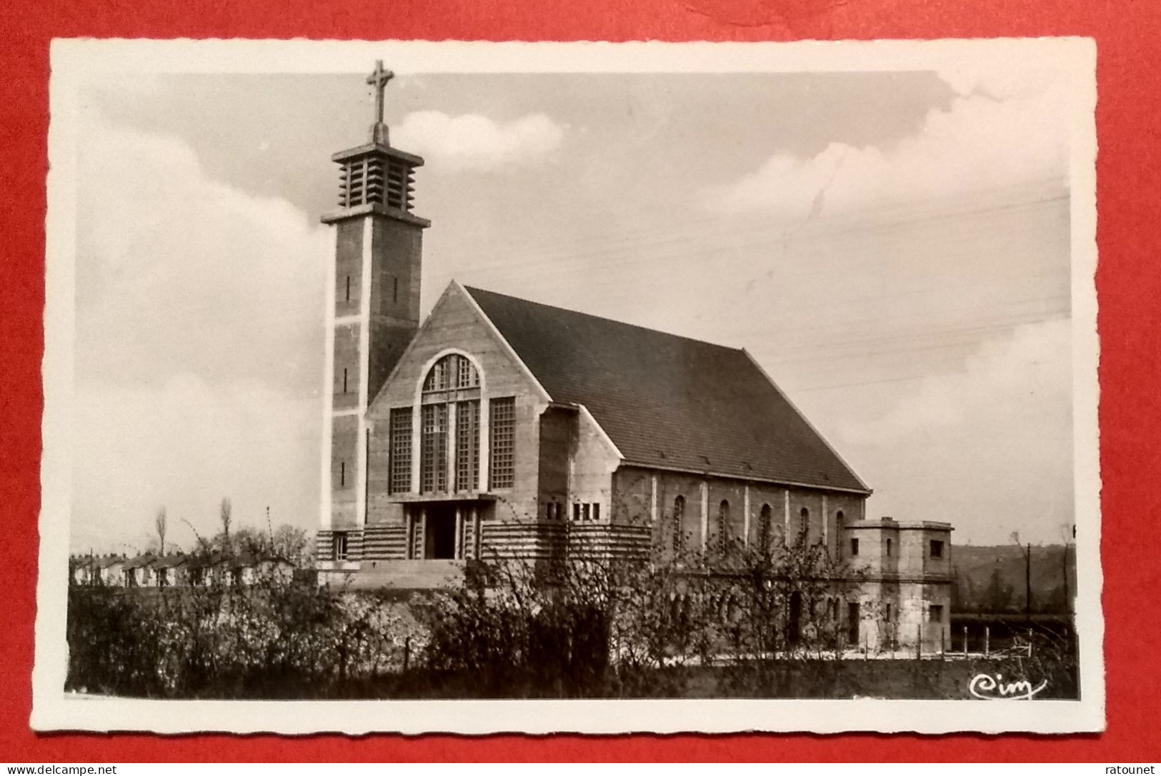 71 - DIGOIN - CPSM 3 - La Briérette / Eglise Sainte Bernadette - éd CIM - Digoin