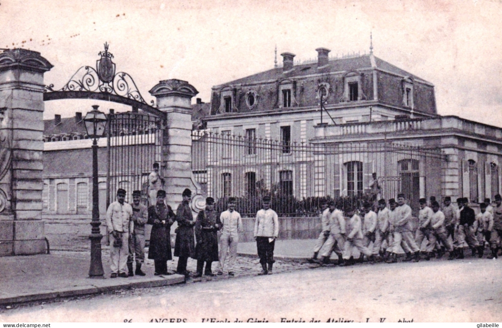 49 - ANGERS - L'école Du Génie - Entrée Des Ateliers - Angers