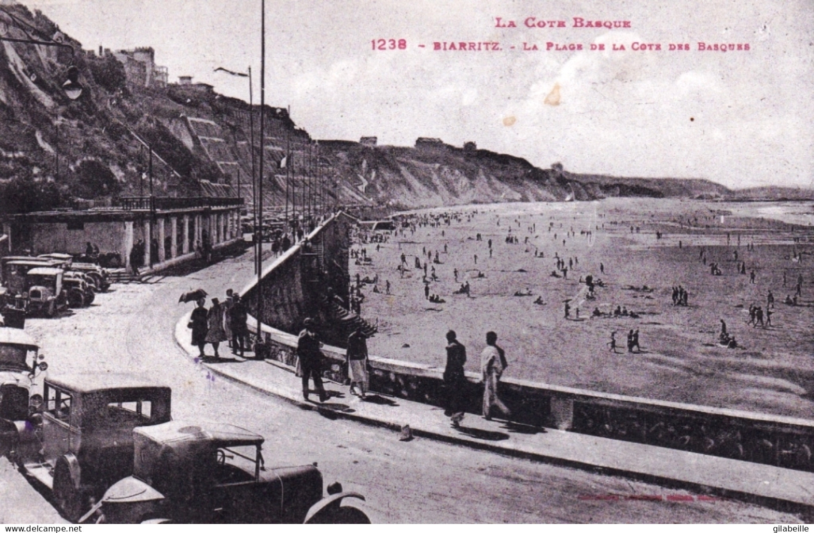 64 - BIARRITZ -  La Plage Et La Cote Des Basques - Biarritz
