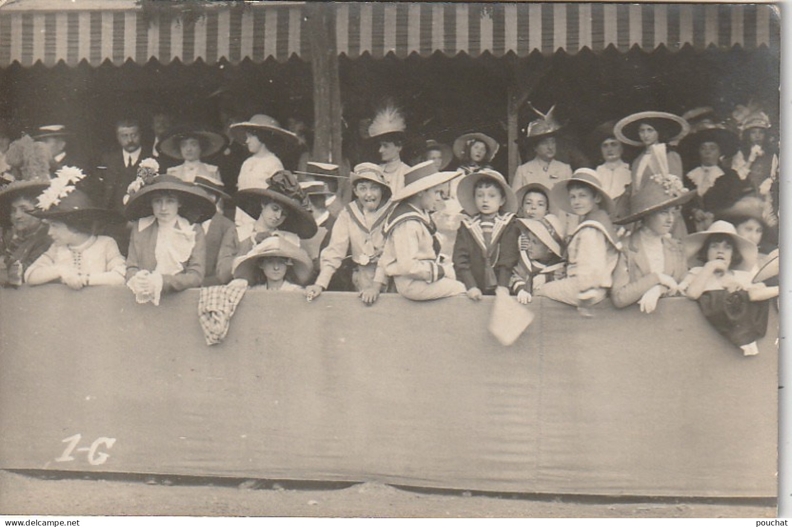 MO 22-(31) TOULOUSE  ( 7 MAI 1912 ) - LOT 3 CARTES PHOTOS - TRIBUNE CONCOURS HIPPIQUE ? ANIMATION - 6 SCANS  - Toulouse