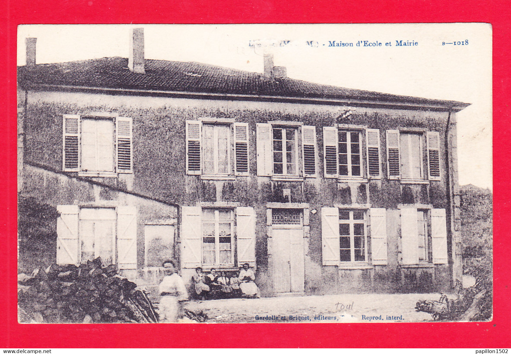 F-54-Limey-01Ph112  Maison D'école Et Mairie, Petite Animation, Légende Rayée Par La Censure Pendant La Guerre, Cpa  - Autres & Non Classés