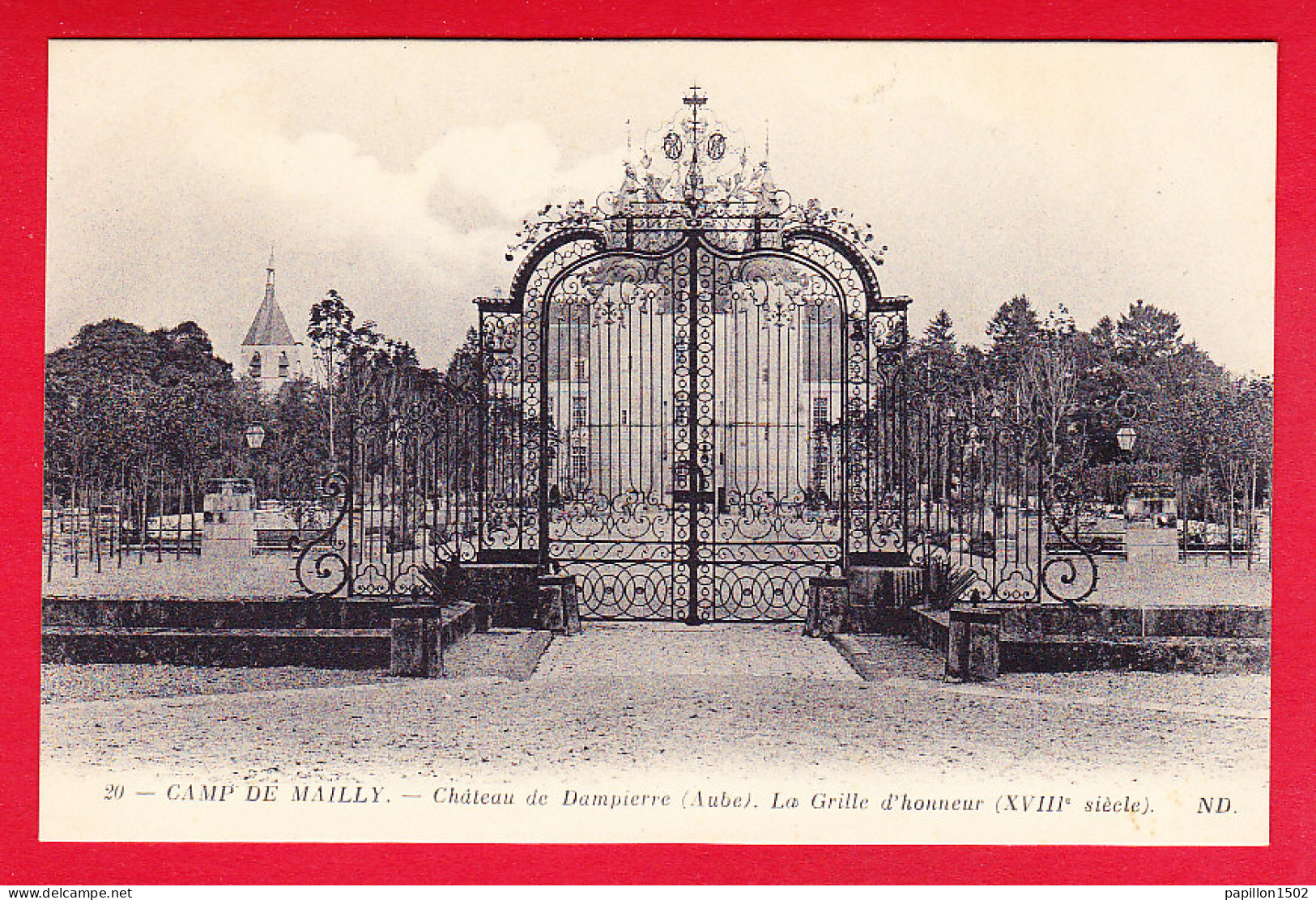 F-10-Mailly Le Camp-19P94  Le Château De Dampierre, La Grille D'honneur, Cpa BE - Mailly-le-Camp