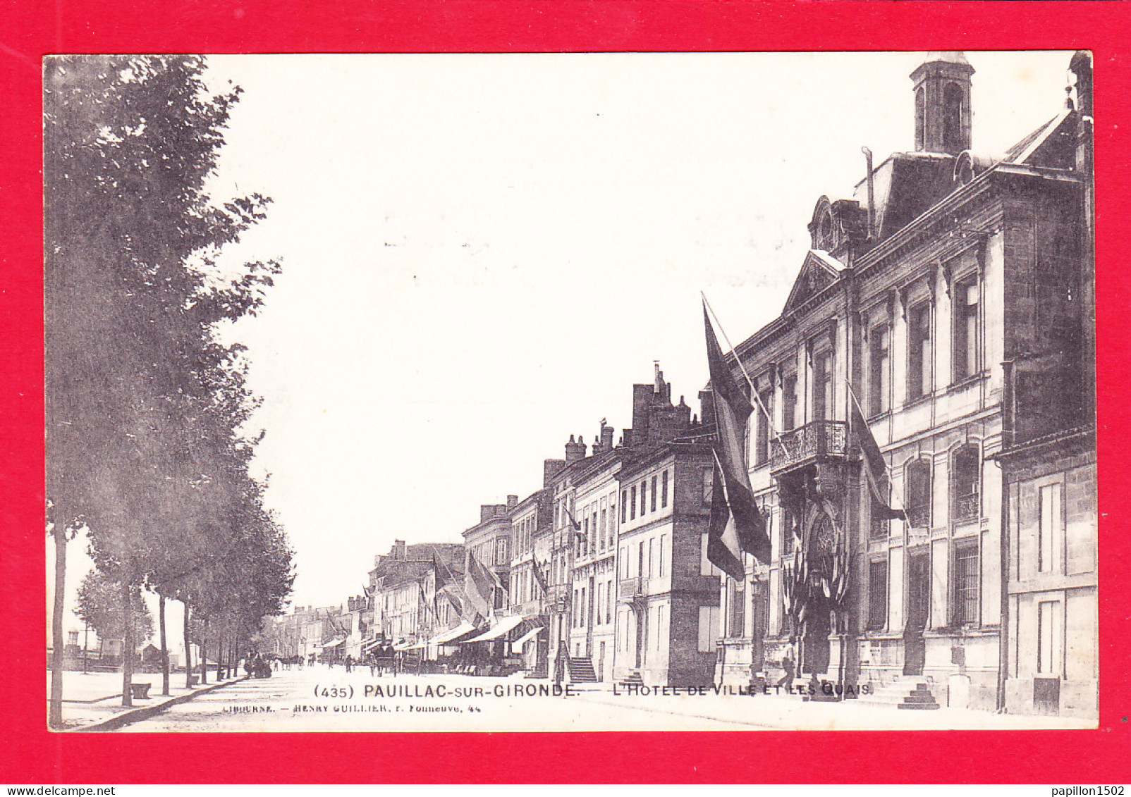 F-33-Pauillac-12Ph124  Pauillac Sur Gironde, L'hôtel De Ville Et Les Quais, Cpa Précurseur BE - Pauillac