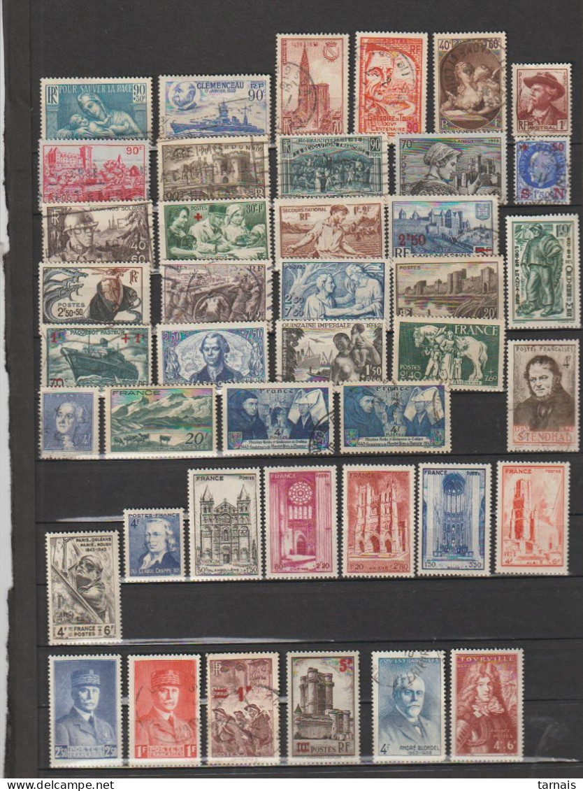 Lot De 42 Timbres Différents (lot 435) - Sammlungen