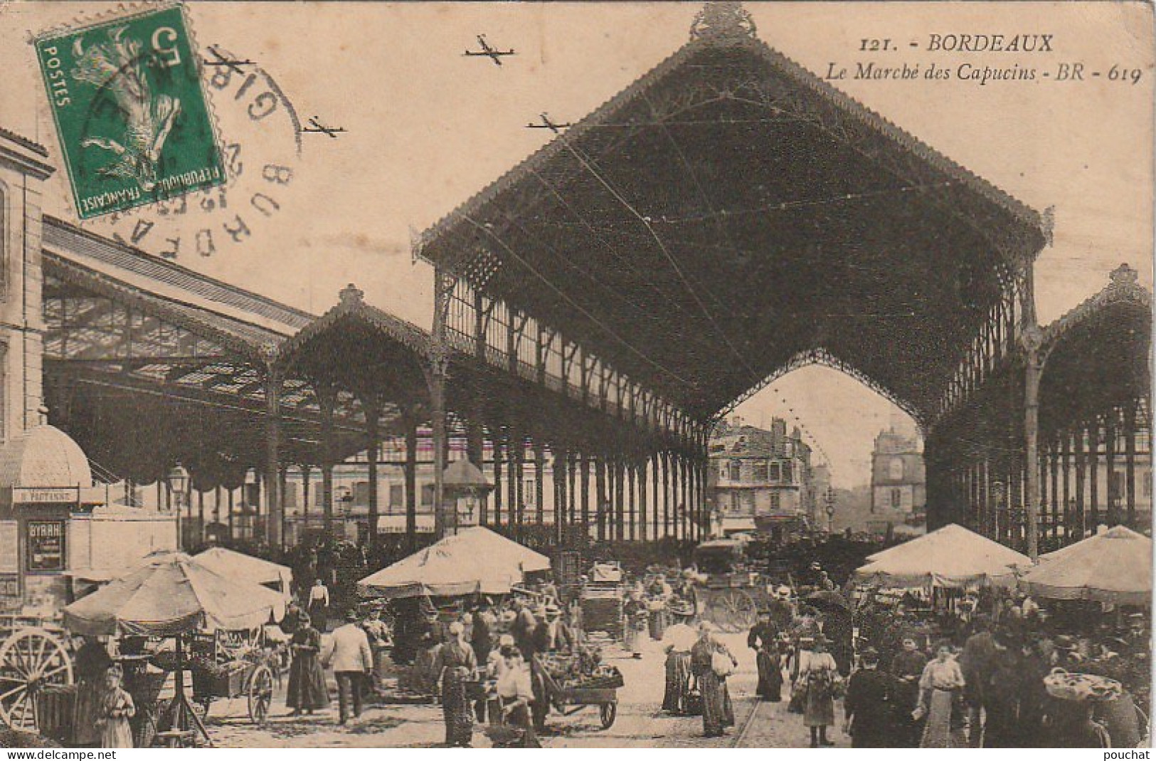 NE 5-(33)  BORDEAUX - LE MARCHE DES CAPUCINS - ETALS - CHALANDS - 2 SCANS - Bordeaux