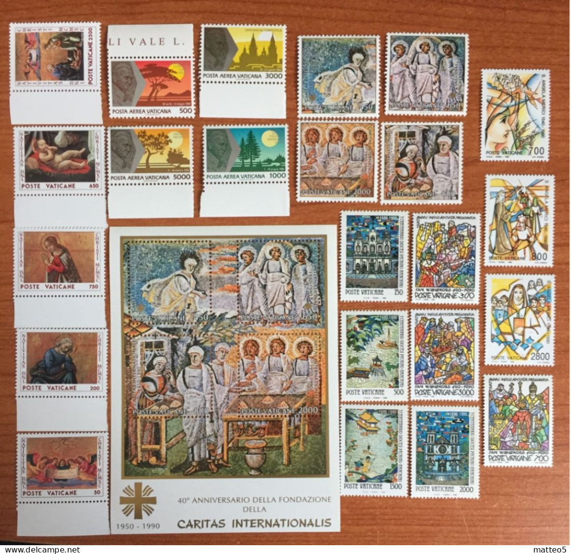 1990 - Vaticano - Serie Annata Completa  + 1 Bf -  Nuovi - Unused Stamps