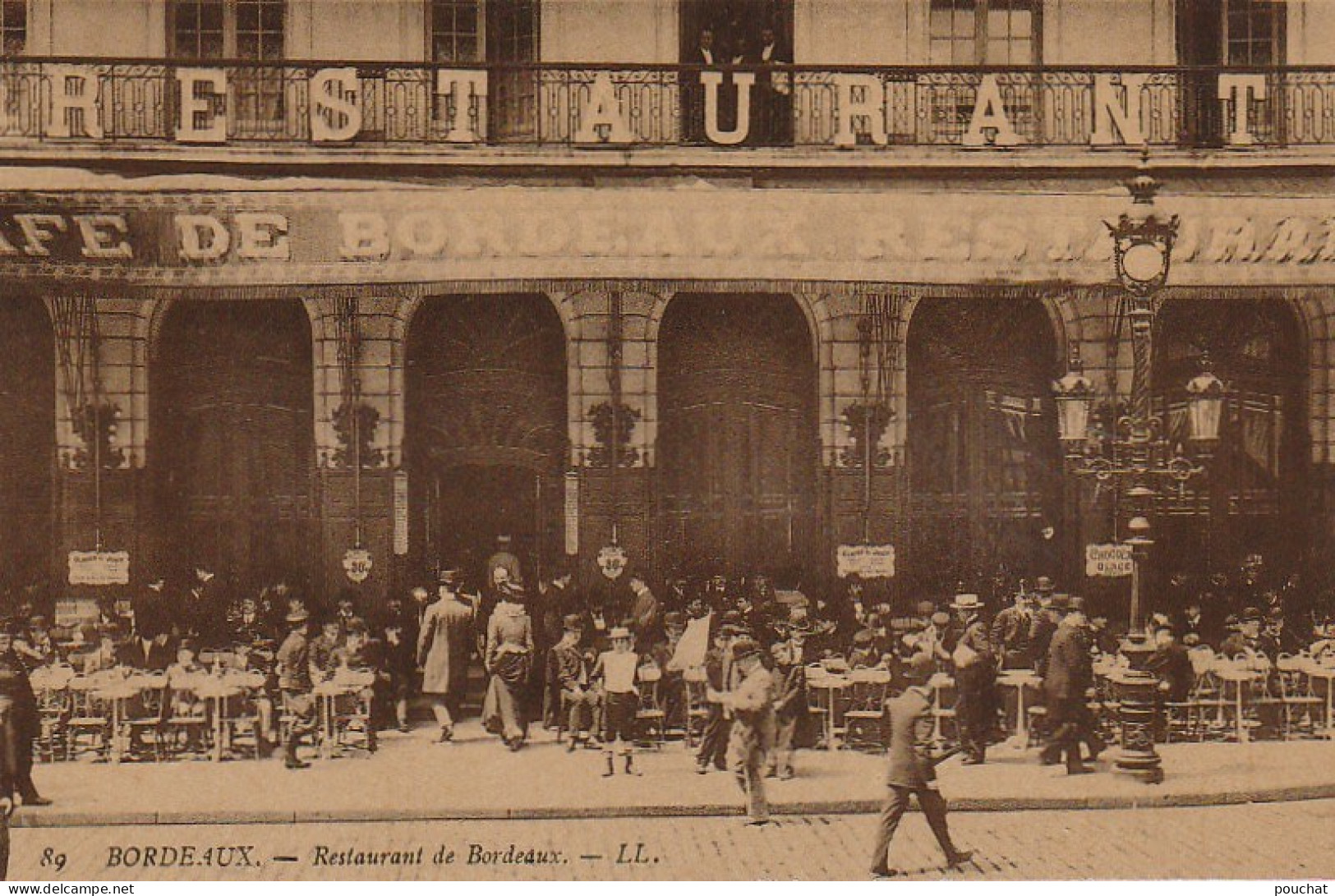 NE 10-(33) BORDEAUX - RESTAURANT DE BORDEAUX - LA TERRASSE ET CLIENTS ATTABLES  - 2 SCANS - Bordeaux