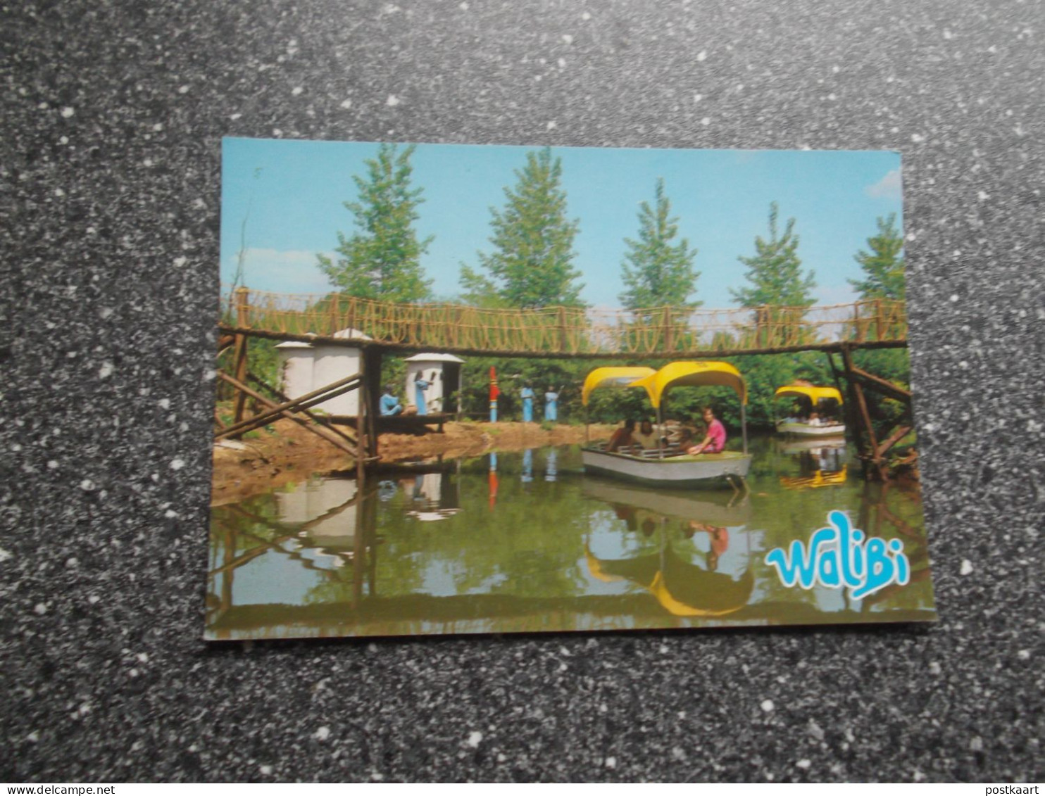 WAVRE: "Walibi" - Kuifje In De Jungle - Waver