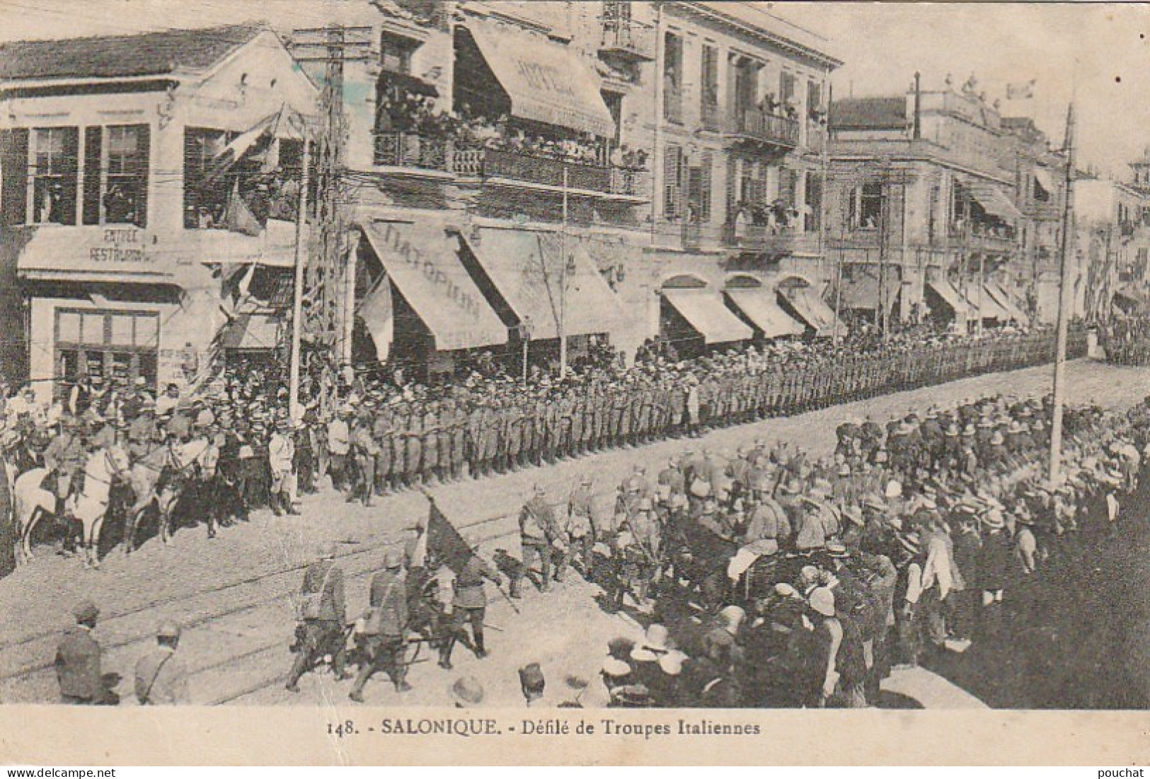 NE 14- SALONIQUE - DEFILE DE TROUPES ITALIENNES  - 2 SCANS  - Griechenland