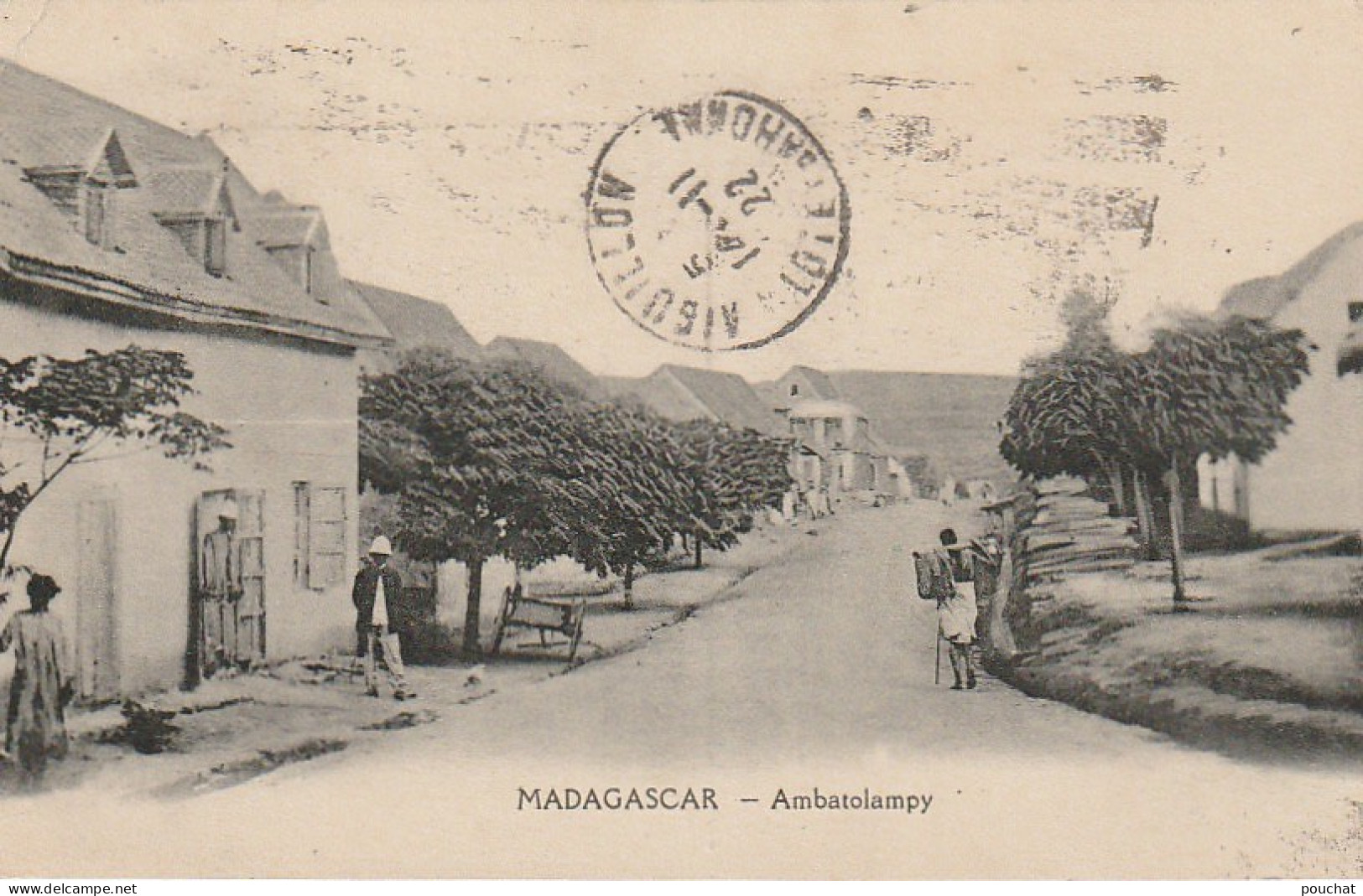 NE 18 -  MADAGASCAR  - AMBATOLAMPY  - 2 SCANS - Madagaskar