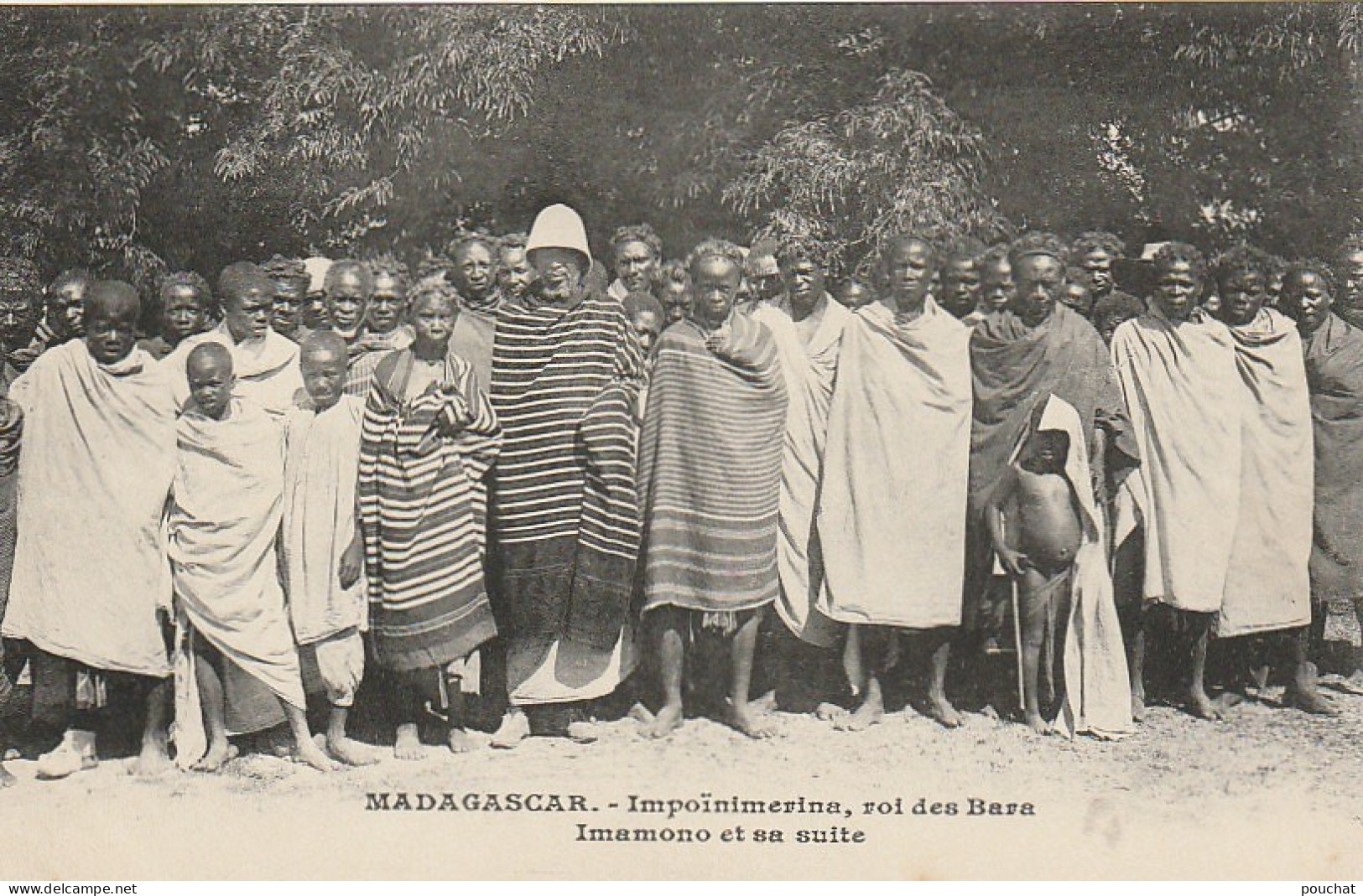 NE 18 -  MADAGASCAR  - IMPOINIMERINA , ROI DES BARA  IMAMONO ET SA SUITE  - 2 SCANS - Madagascar