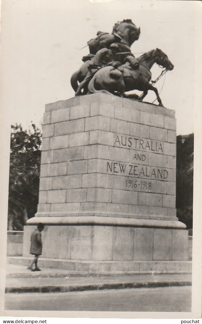 NE 20- EGYPT - PORT SAID - AUSTRALIAN AND NEW ZEALAND WAR MEMORIAL  - 2 SCANS - Puerto Saíd