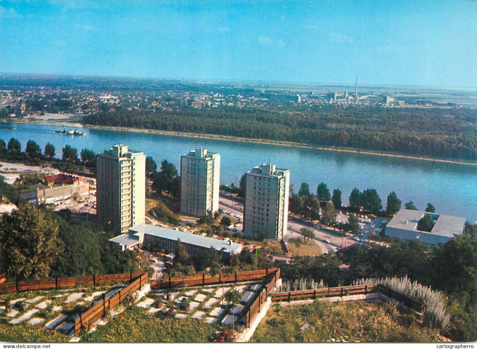 Navigation Sailing Vessels & Boats Themed Postcard Bratislava - Segelboote