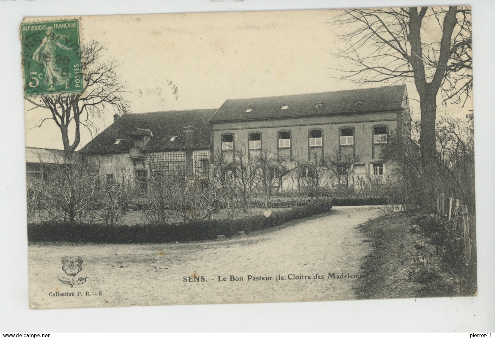 SENS - Monastère Du Bon Pasteur - Le Cloître Des Madeleines - Sens