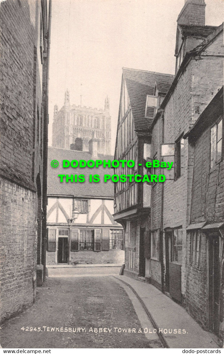 R549712 Tewkesbury. Abbey Tower And Old Houses. Photochrom - World
