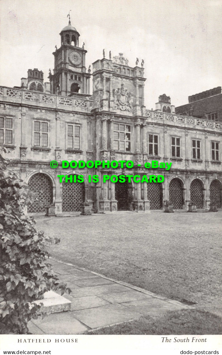 R549527 Hatfield House. The South Front. Postcard - World