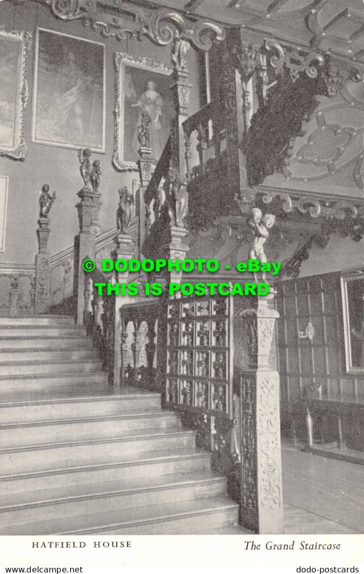 R549528 Hatfield House. The Grand Staircase - World