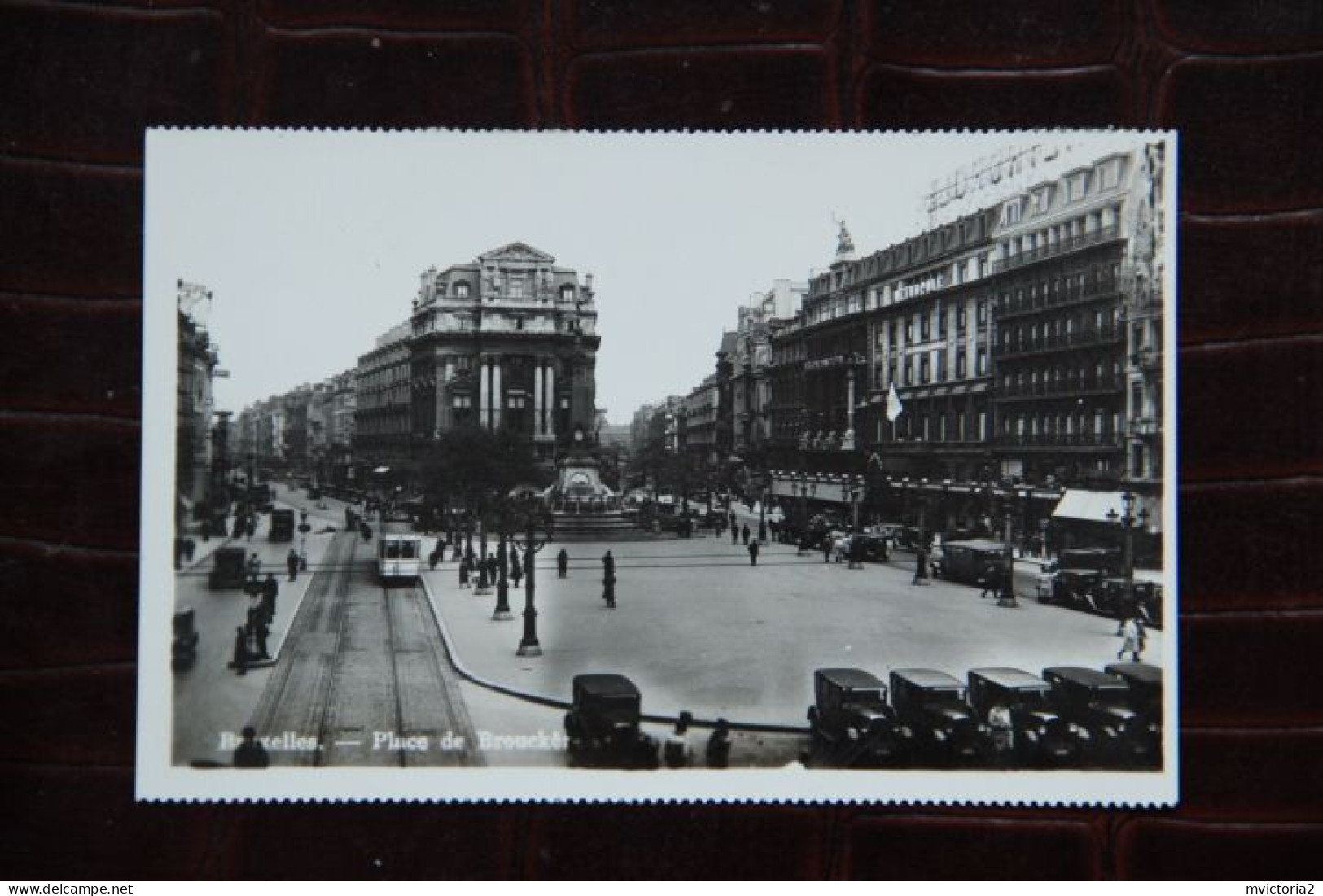 BELGIQUE - BRUXELLES : Place De BROUCKERE - Squares