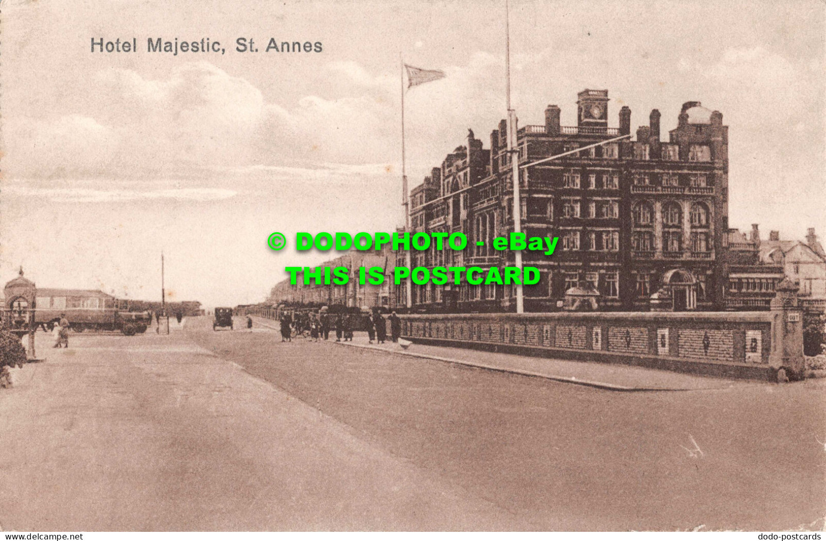 R549213 St. Annes. Hotel Majestic. Postcard - Welt