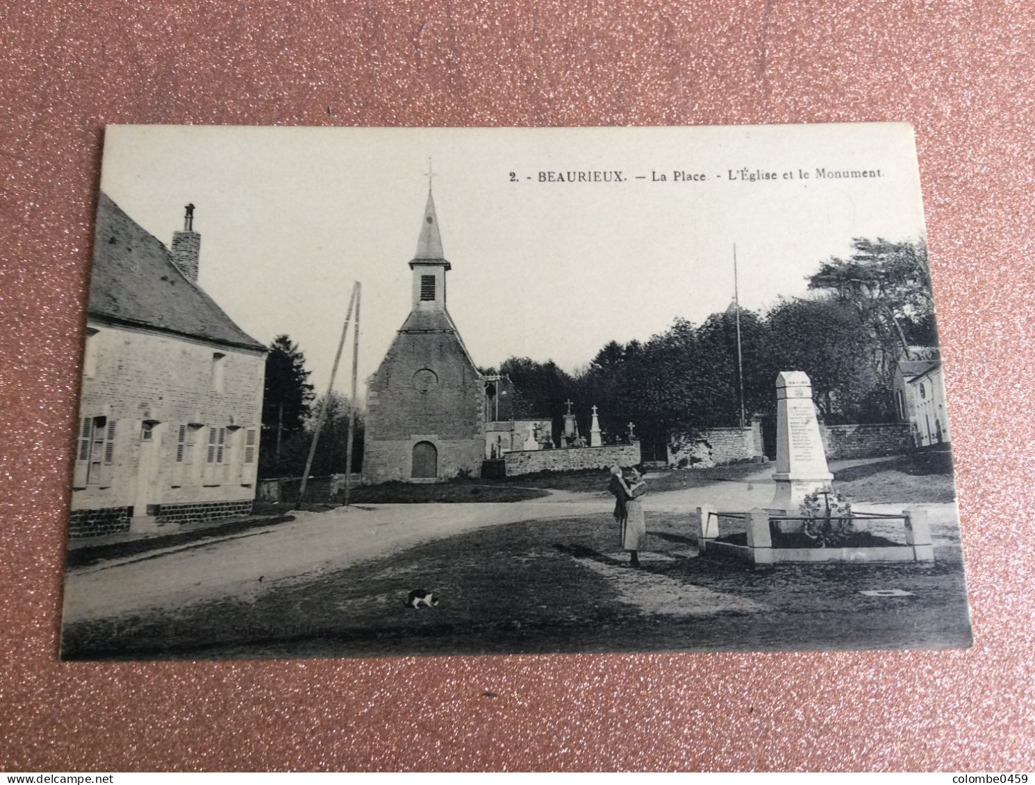 BEAURIEUX "La Place L'Eglise Et Le Monument" - Other & Unclassified