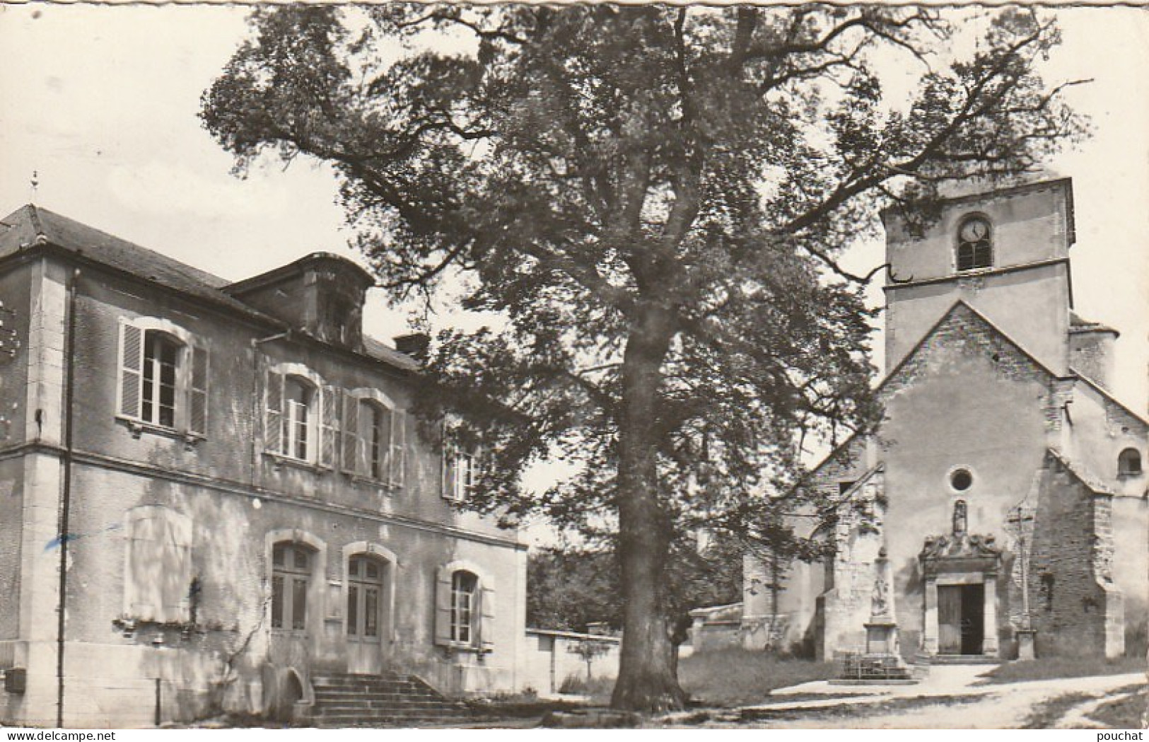 OP 17-(10) COURTERON - L' EGLISE - LA MAIRIE  - 2 SCANS - Autres & Non Classés