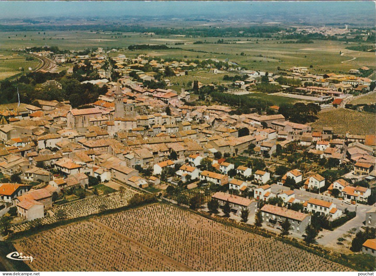 OP 19-(11) CAPENDU - VUE GENERALE AERIENNE - CARTE COULEURS - 2 SCANS - Capendu