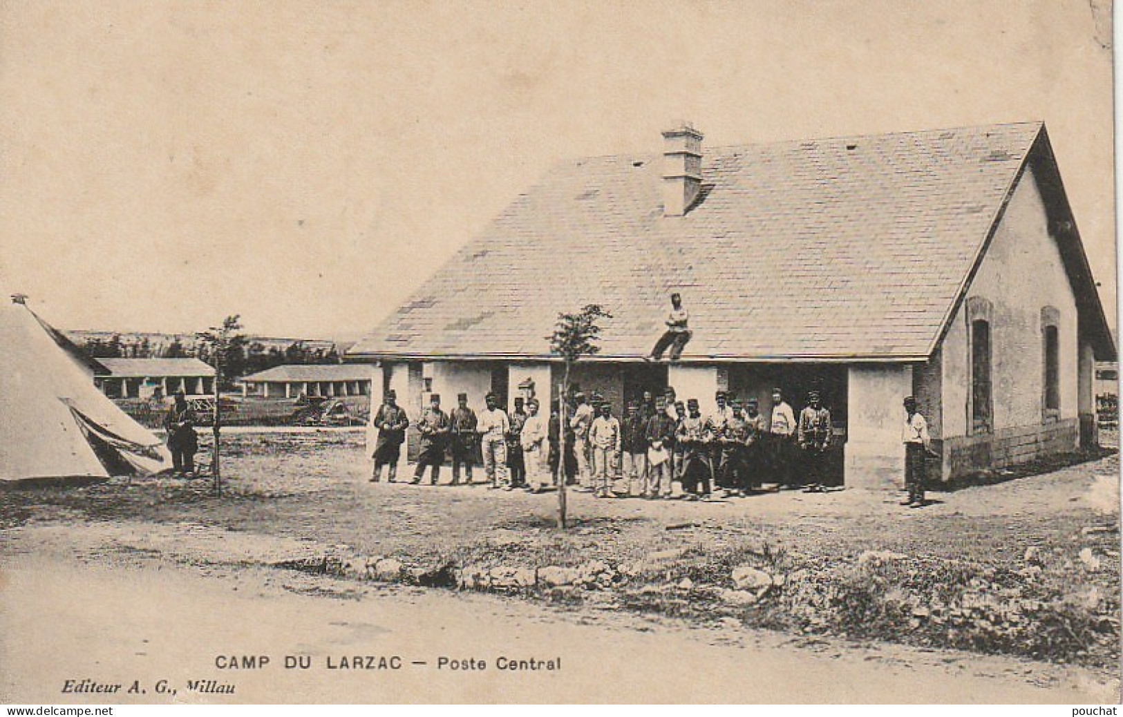 OP 22-(12) CAMP DU LARZAC - POSTE CENTRAL  - 2 SCANS - La Cavalerie