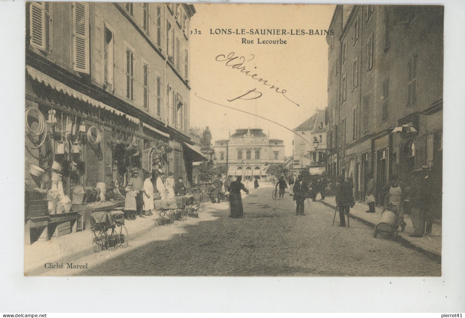 LONS LE SAUNIER - Rue Lecourbe - Lons Le Saunier