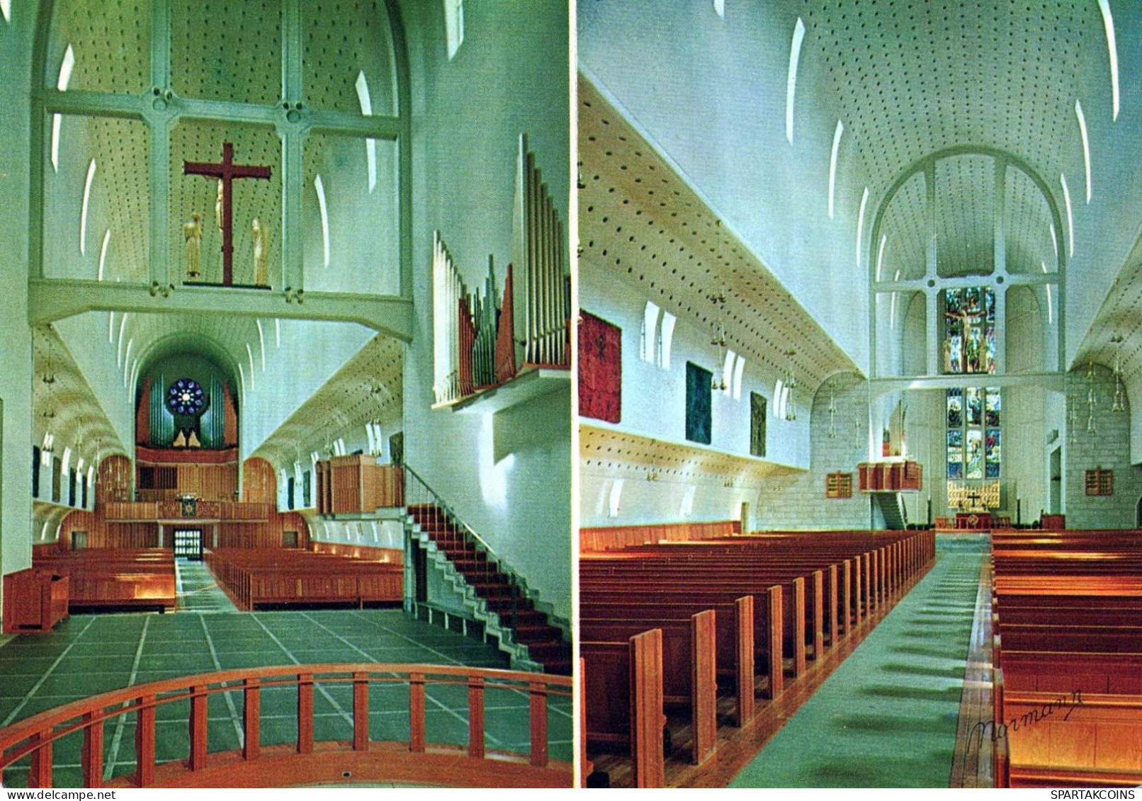 ÉGLISE Christianisme Religion Vintage Carte Postale CPSM #PBQ184.FR - Churches & Convents