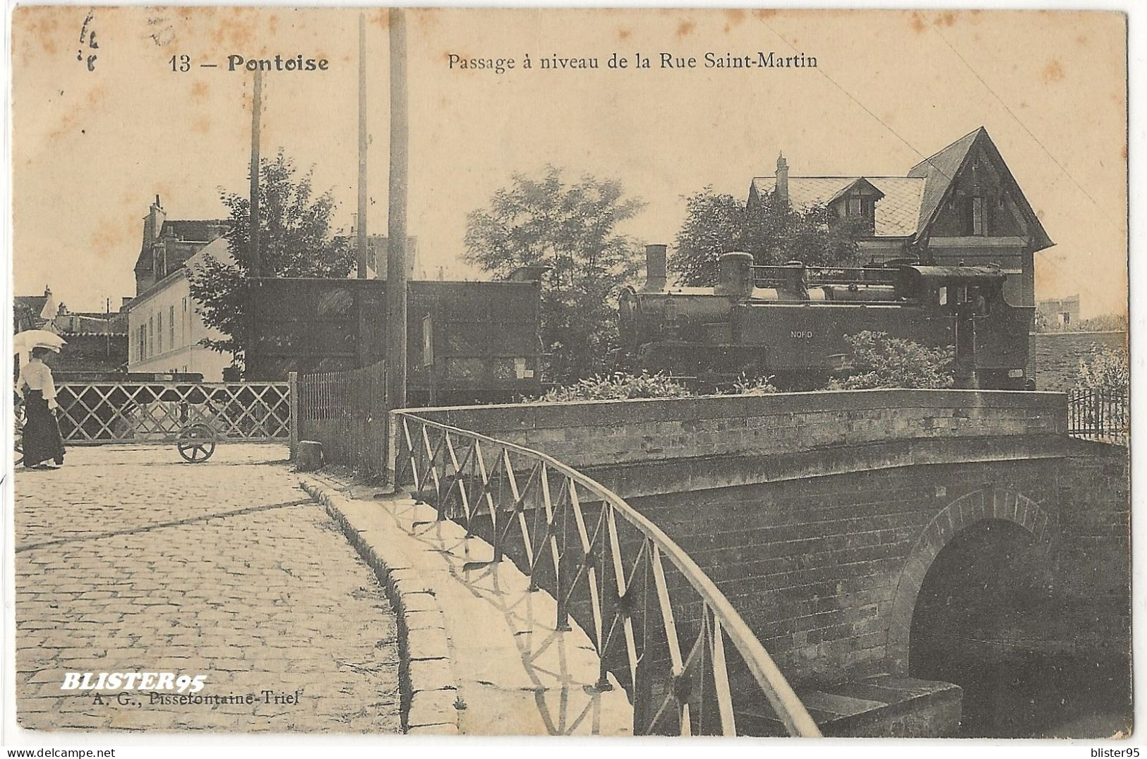 Pontoise (95) , Passage A Niveau De La Rue Saint Martin , Locomotive , Envoyée En 1907 - Pontoise