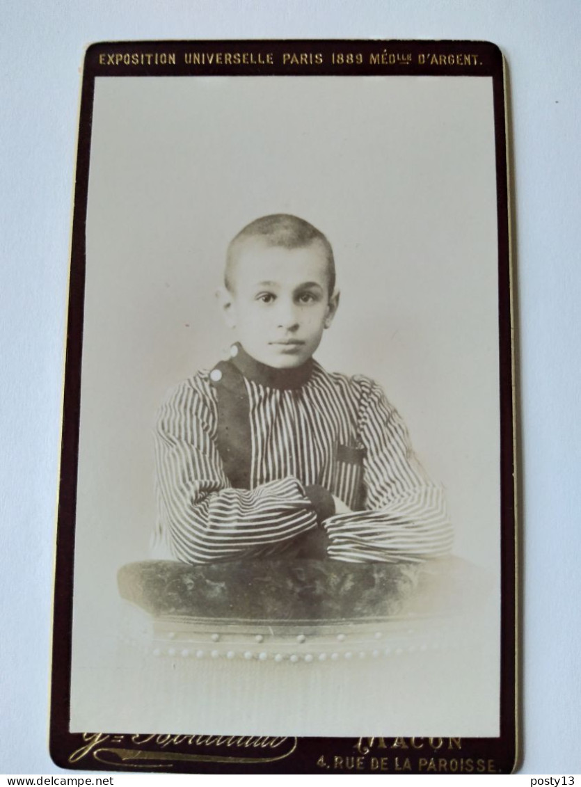 CDV  Jeune Garçon Costume Rayures  - 1889 - Photo BOUILLAUD, MÂCON TBE - Oud (voor 1900)