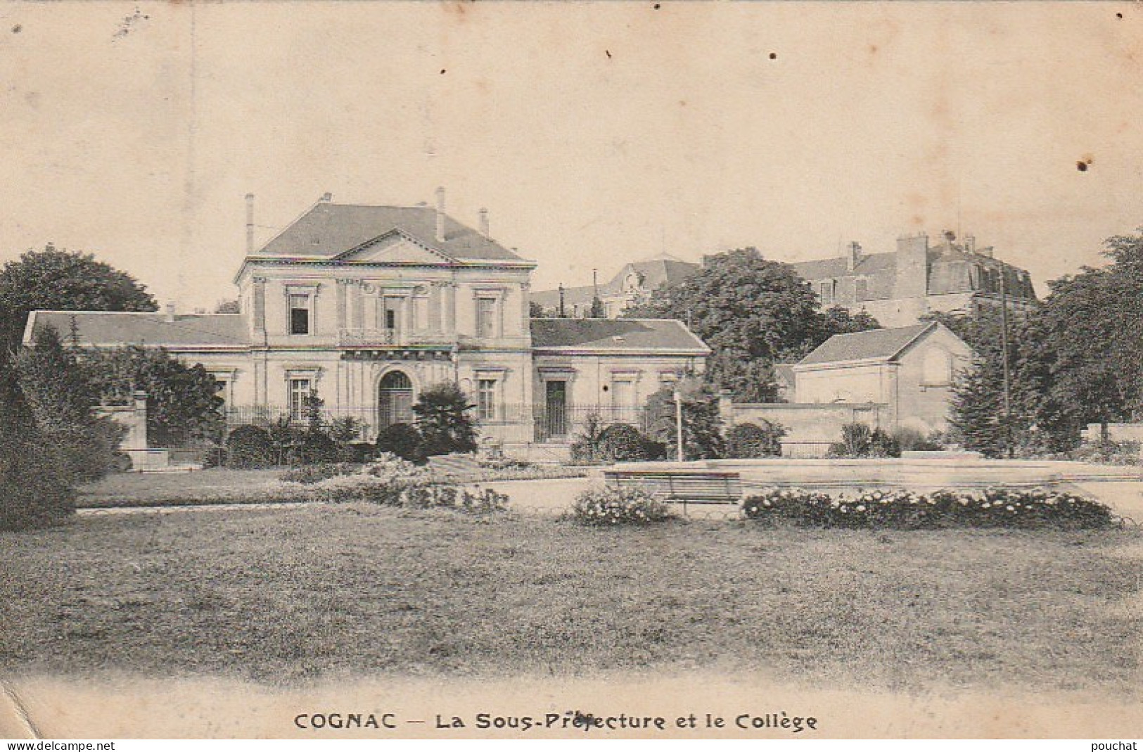 PE 7-(16)  COGNAC - LA SOUS PREFECTURE ET LE COLLEGE - 2 SCANS - Cognac