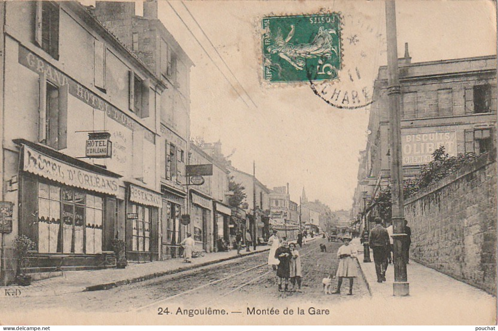 PE 7-(16) ANGOULEME - MONTEE DE LA GARE - HOTEL D' ORLEANS - ANIMATION - 2 SCANS - Angouleme