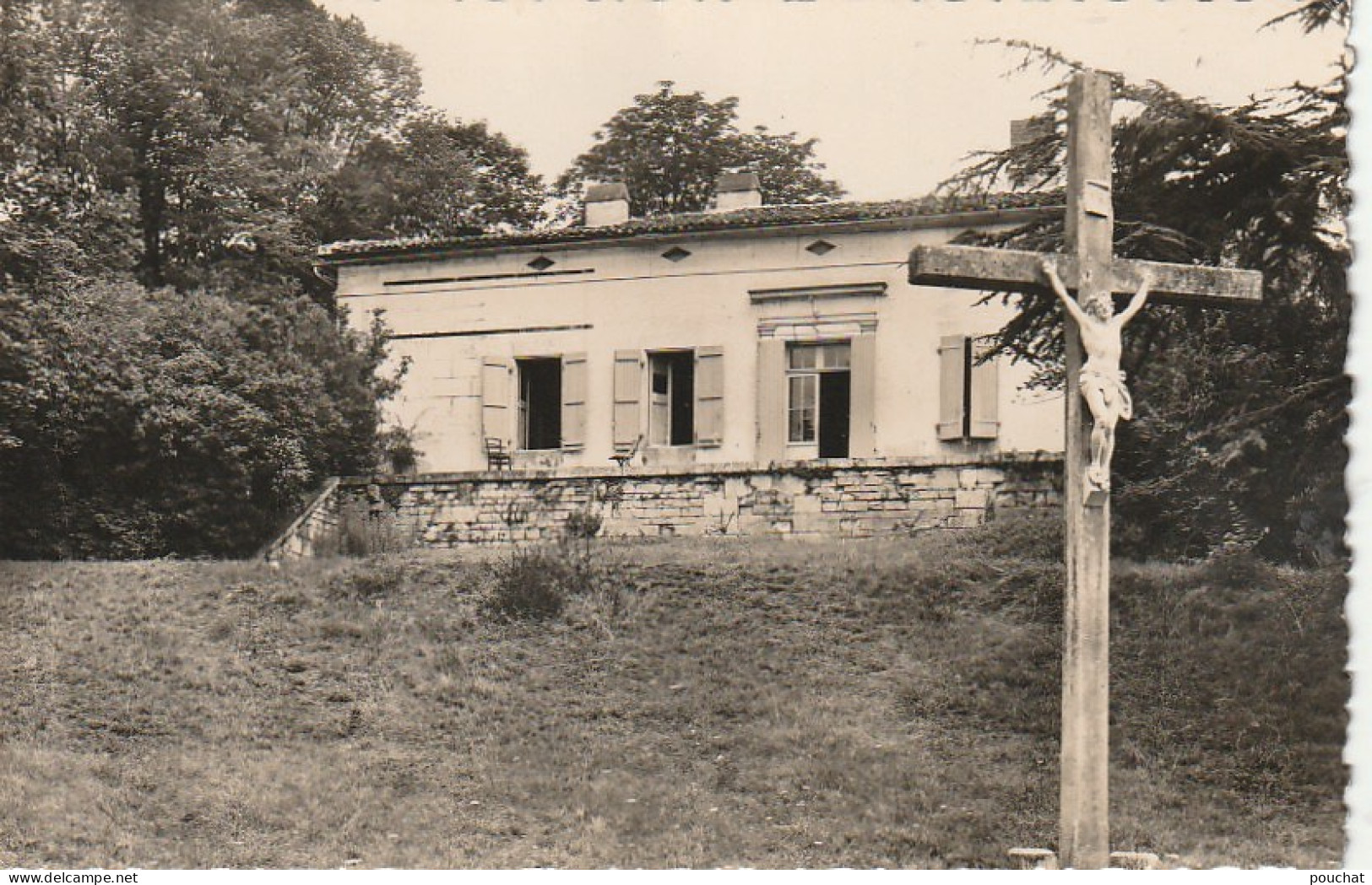 PE 8-(16) SAINT AMANT DE BOIXE - MAISON DES JEUNES  , " LE CHATELARS " - 2 SCANS - Autres & Non Classés