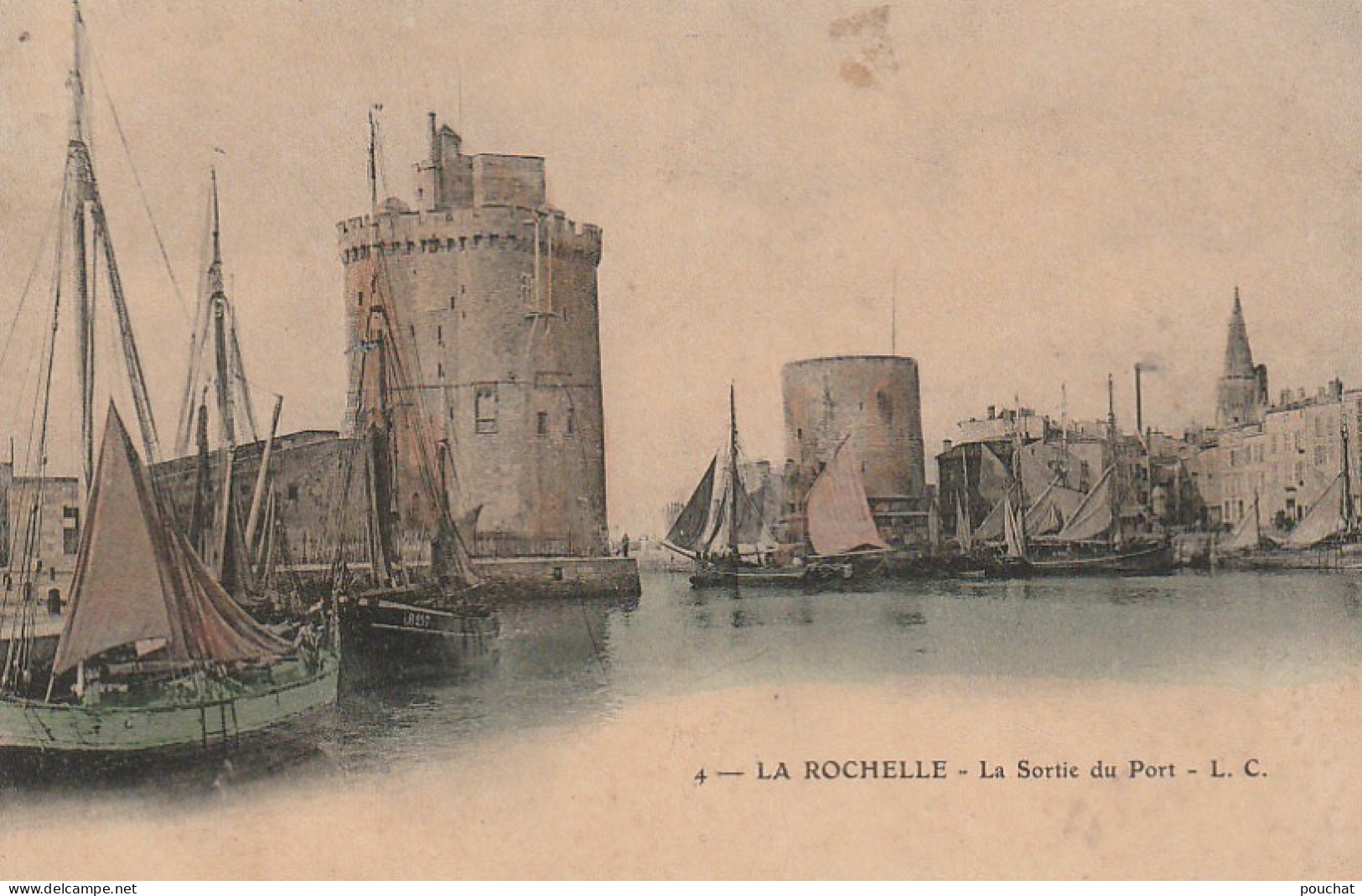 PE 9-(17) LA ROCHELLE - LA SORTIE DU PORT - CARTE COLORISEE - 2 SCANS - La Rochelle