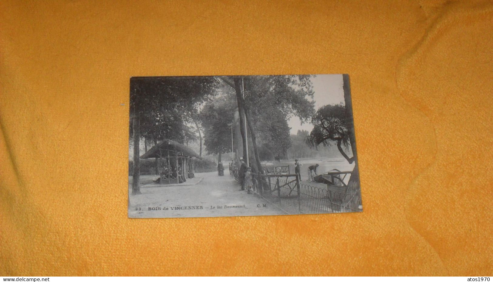 CARTE POSTALE ANCIENNE CIRCULEE DE 1915../ 33. BOIS DE VINCENNES.- LE LAC DAUMESNIL..CACHET.. - Vincennes