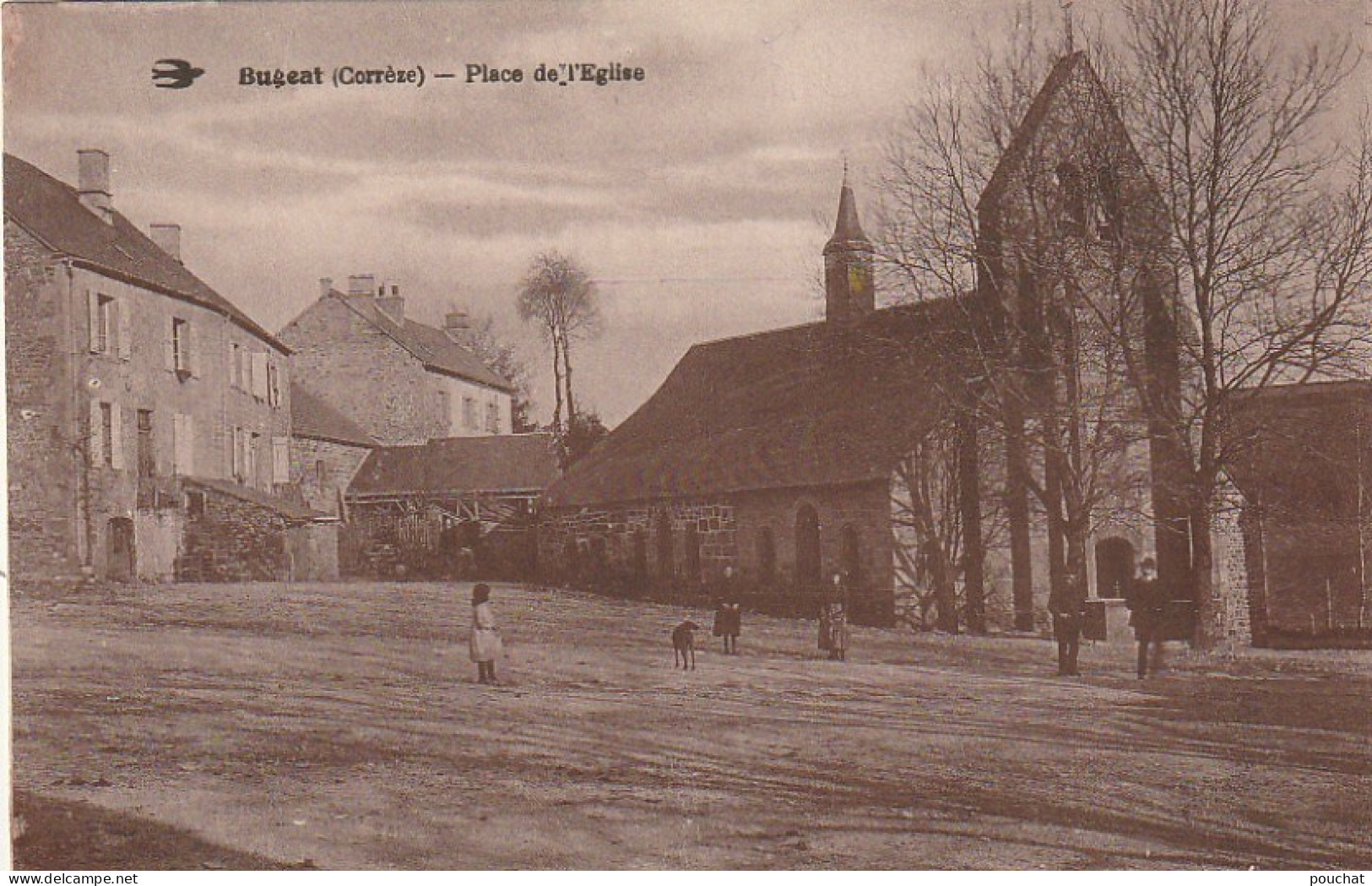 PE 13-(19) BUGEAT - PLACE DE L' EGLISE - VILLAGEOIS - 2 SCANS - Other & Unclassified