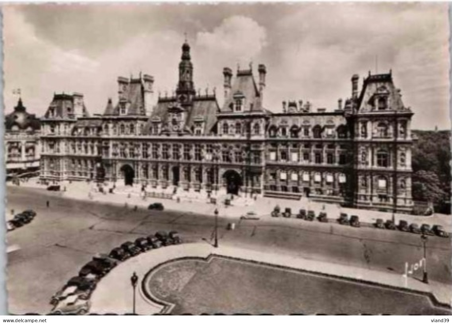 PARIS. -  L'Hôtel De Ville.      Non Circulée. - Other Monuments