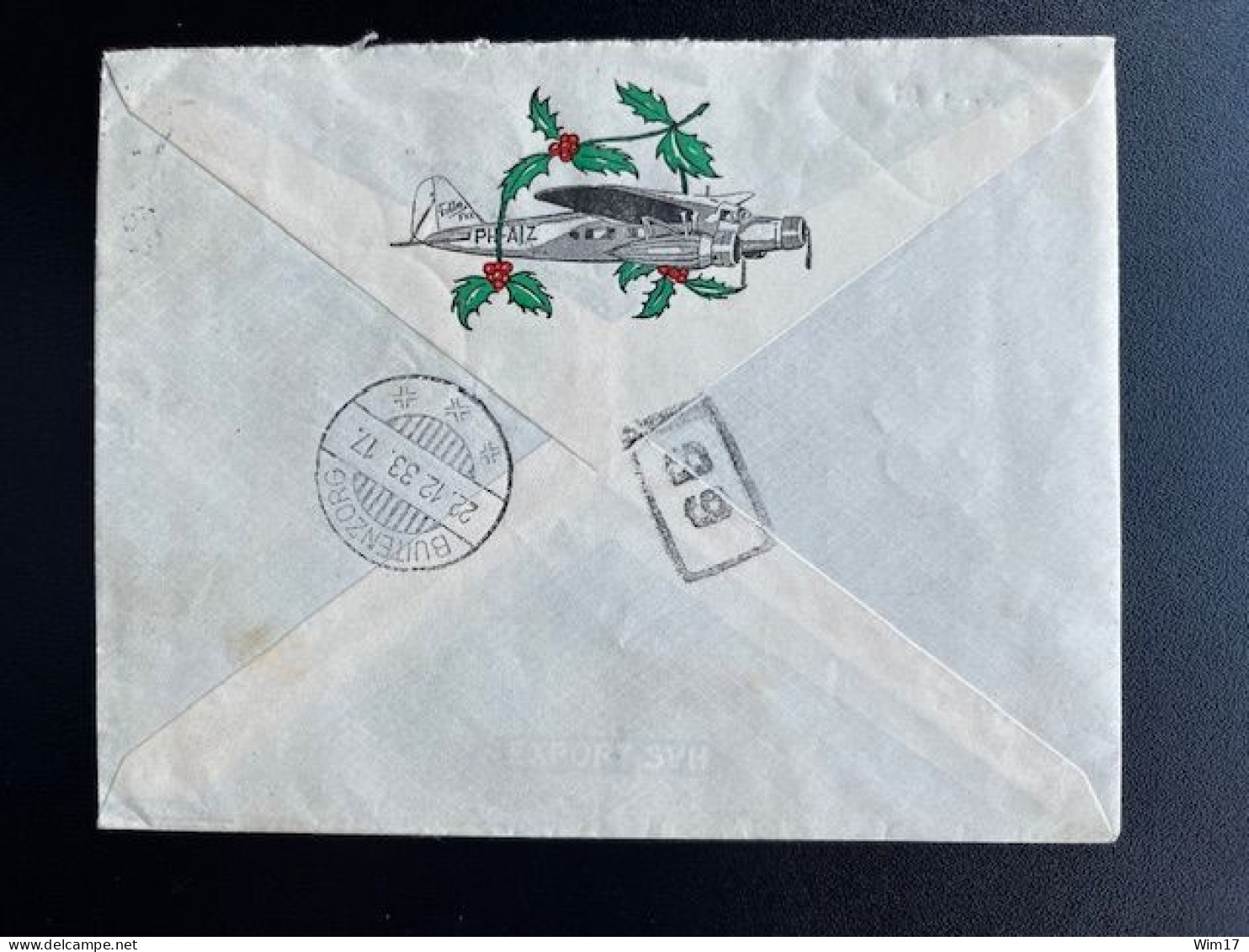 NETHERLANDS 1933 AIR MAIL LETTER 'S GRAVENHAGE TO BUITENZORG 16-12-1933 NEDERLAND PER ZILVERMEEUW KERSTVLUCHT - Briefe U. Dokumente